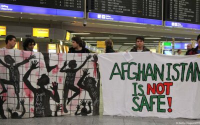 اخراج مهاجرین علی رغم تشدید و افزایش جنگ در افغانستان